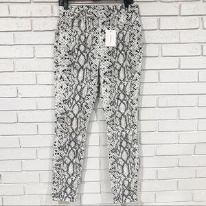 Good American Good Waist Skinny Jeans